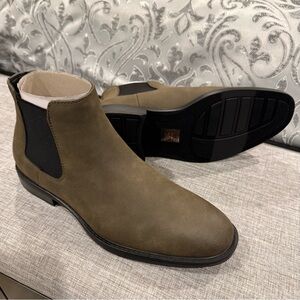 Madden Men's Maxxin Chelsea boot in olive